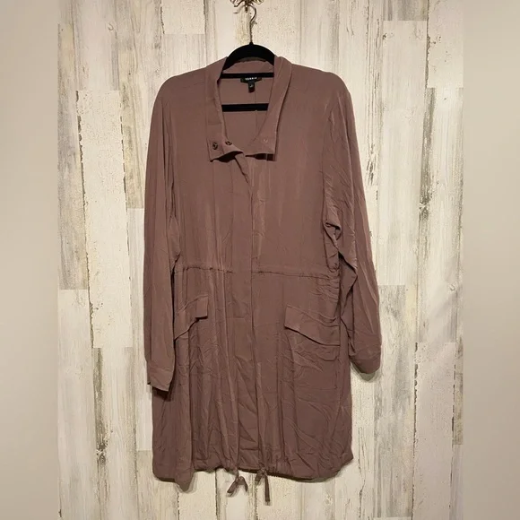 Torrid Anorak Taupe Crinkled Gauze Jacket 2X - Picture 2 of 10
